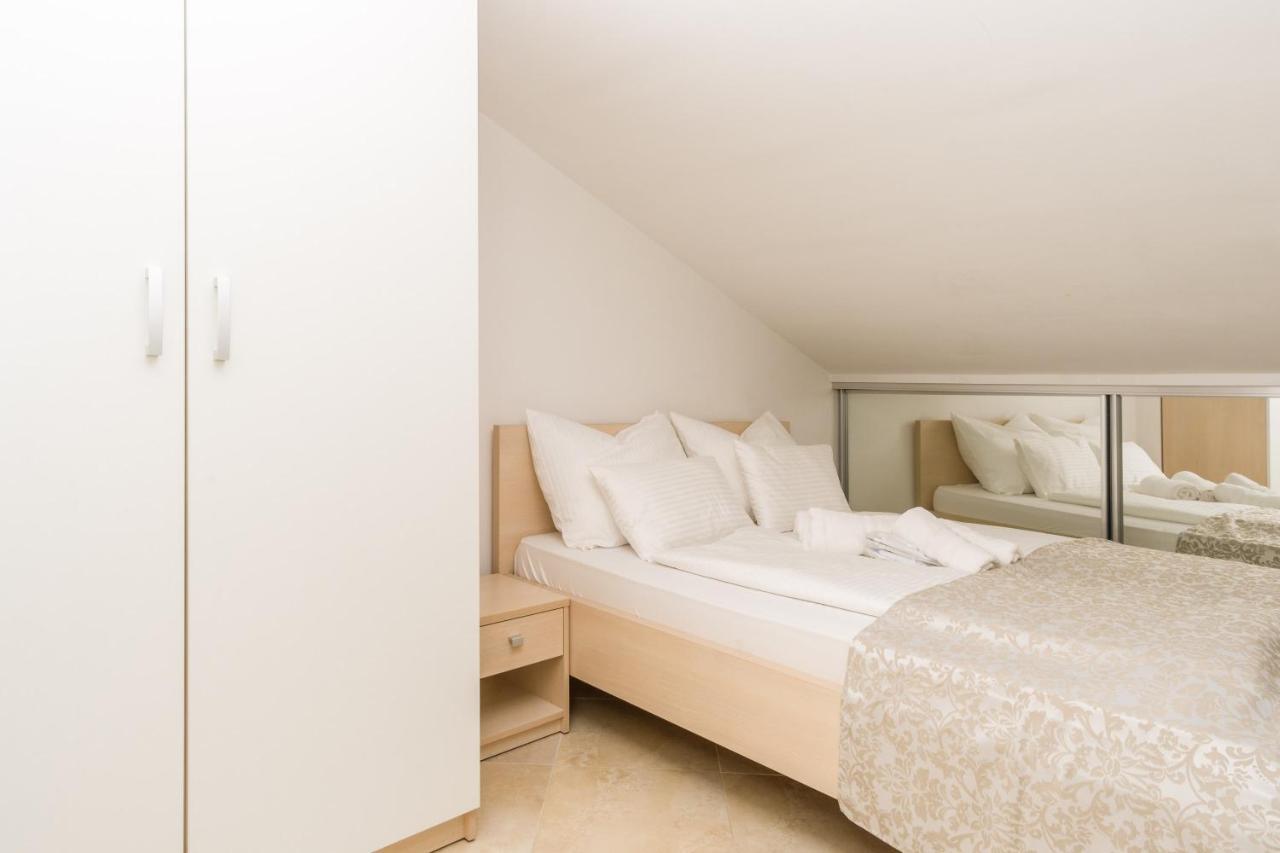 Apartmani Simi - The Wave Crikvenica Εξωτερικό φωτογραφία