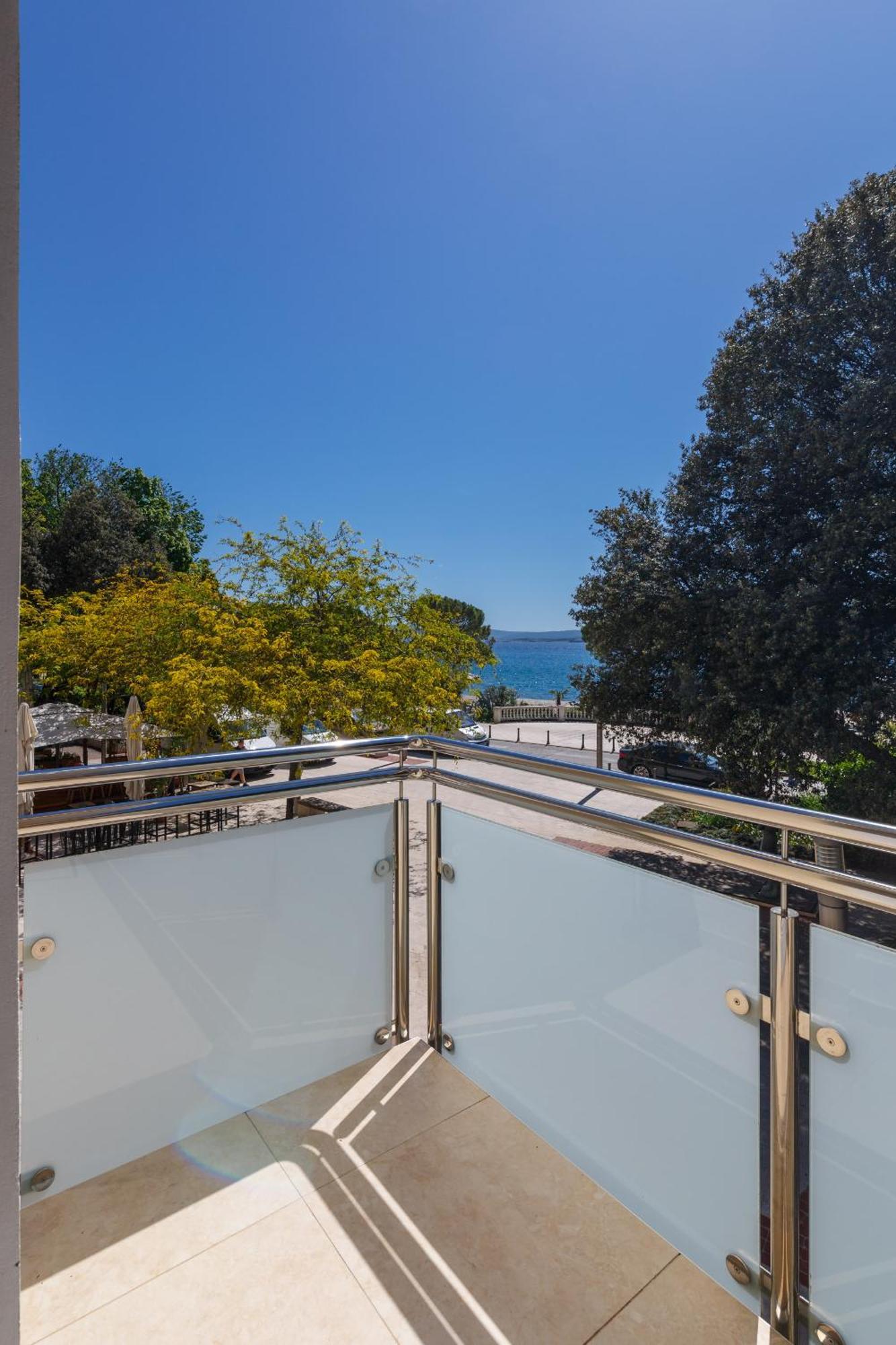 Apartmani Simi - The Wave Crikvenica Εξωτερικό φωτογραφία